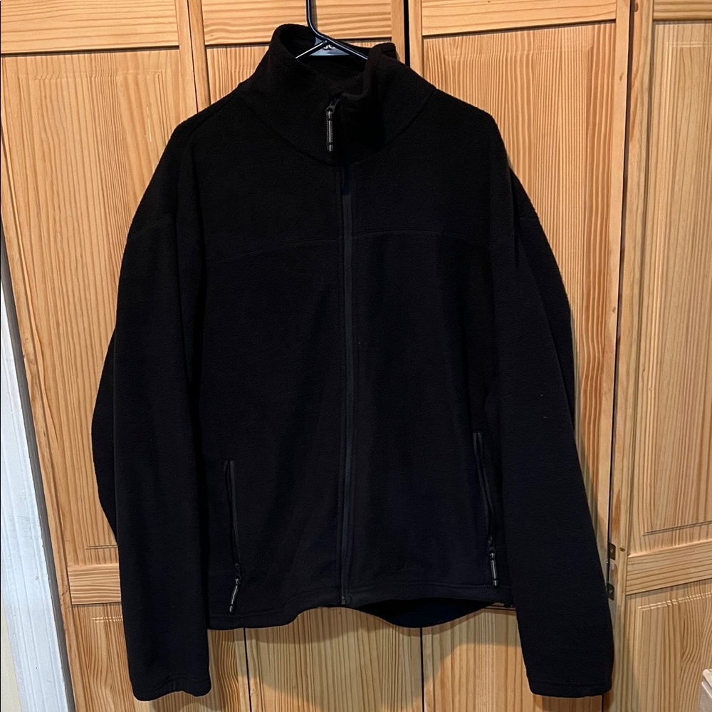 Cabela's Black Fleece Jacket